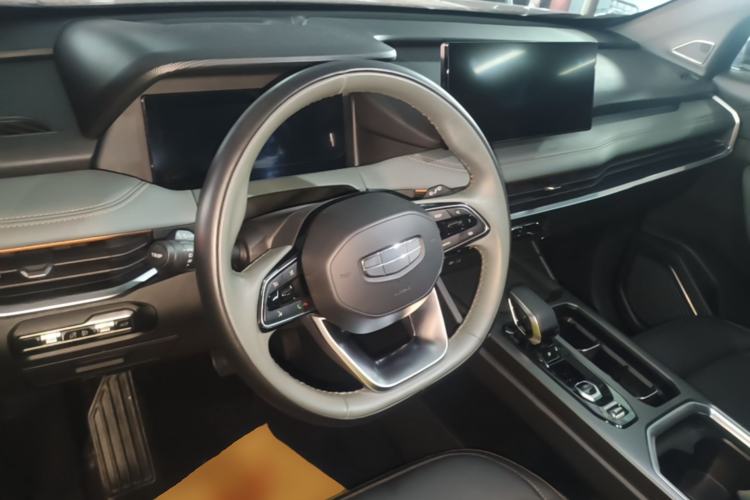 Used Geely Auto Haoyue L 2023 2.0T DCT Prestige Edition Steering Wheel