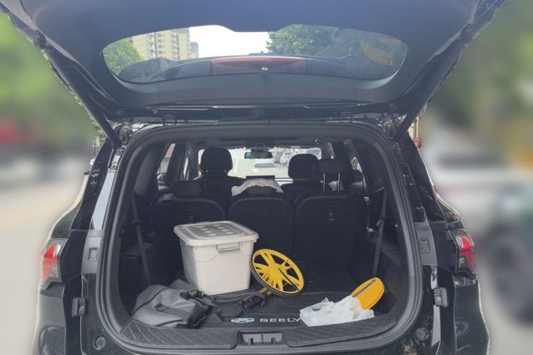 Used Geely Auto Haoyue L 2023 2.0T DCT Prestige Edition Trunk