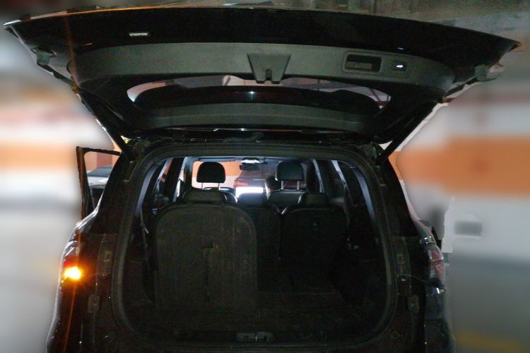 Used Geely Auto Haoyue L 2023 2.0T DCT Prestige Edition Trunk