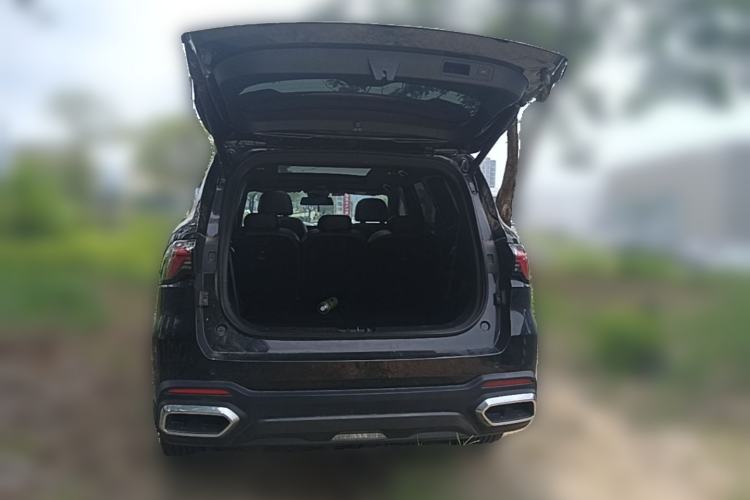 Used Geely Auto Haoyue L 2023 2.0T DCT Prestige Edition Trunk