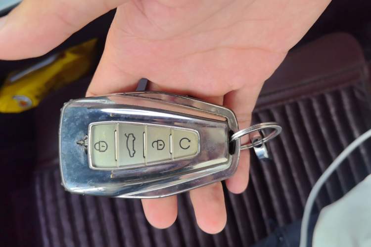 Used Geely Auto Haoyue L 2023 2.0T DCT Prestige Edition Vehicle Key