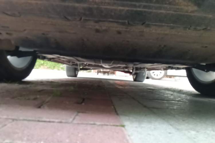 Used Geely Auto Haoyue L 2023 2.0T DCT Prestige Edition Chassis Front