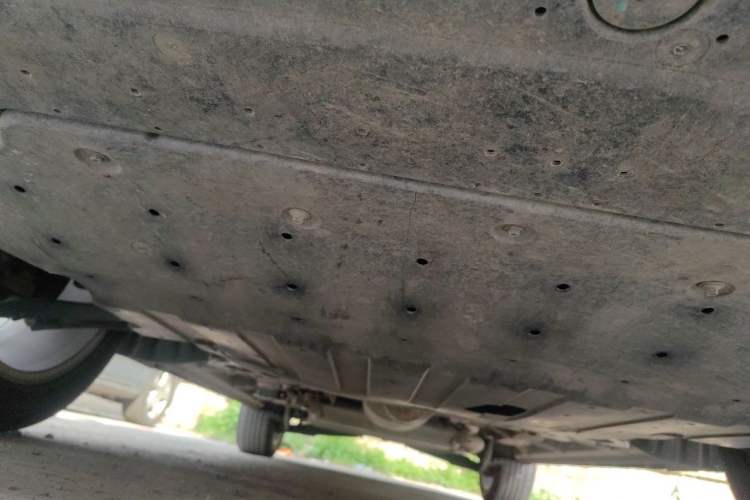 Used Geely Auto Haoyue L 2023 2.0T DCT Luxury Version Chassis Front