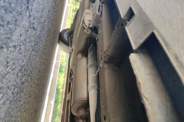 Used Geely Auto Haoyue L 2023 2.0T DCT Flagship Version Chassis Front Right
