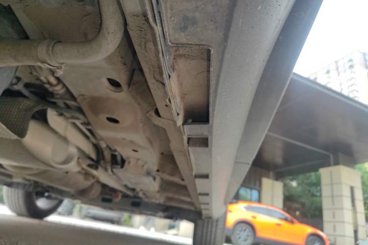 Used Geely Auto Haoyue L 2023 2.0T DCT Luxury Version Chassis Rear Right