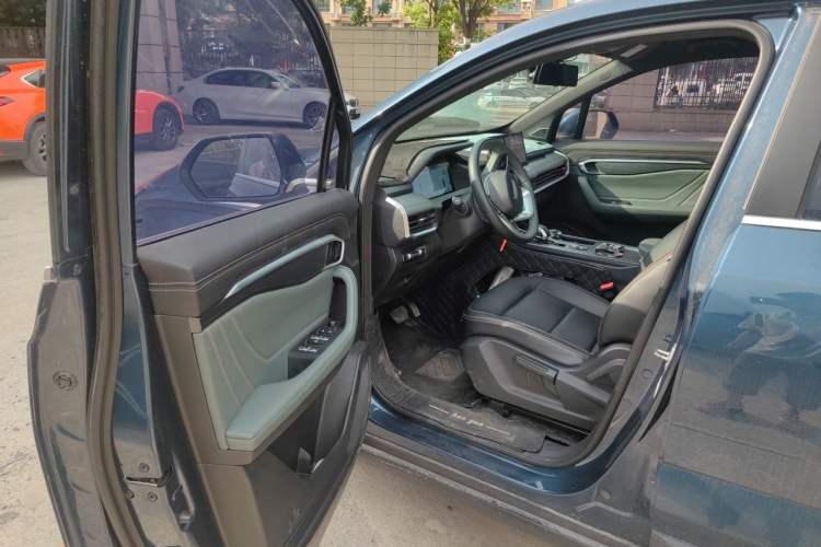 Used Geely Auto Haoyue L 2023 2.0T DCT Luxury Version Driver Seat