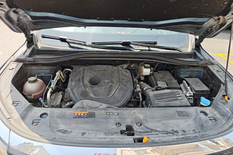 Used Geely Auto Haoyue L 2023 2.0T DCT Flagship Version Engine Bay