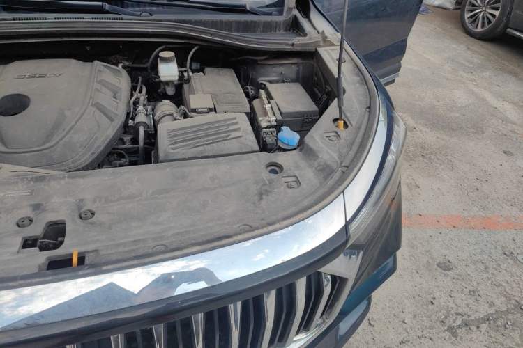 Used Geely Auto Haoyue L 2023 2.0T DCT Luxury Version Engine Bay Left