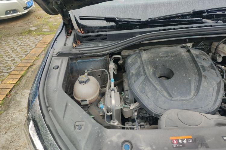 Used Geely Auto Haoyue L 2023 2.0T DCT Flagship Version Engine Bay Right