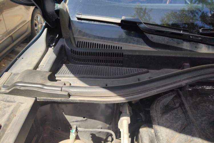 Used Geely Auto Haoyue L 2023 2.0T DCT Flagship Version Engine Bay Right