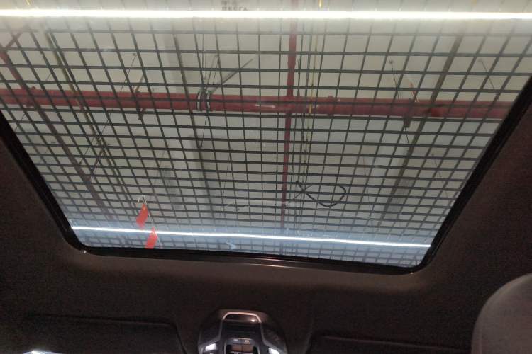 Used Geely Auto Haoyue L 2023 2.0T DCT Prestige Edition Headliner