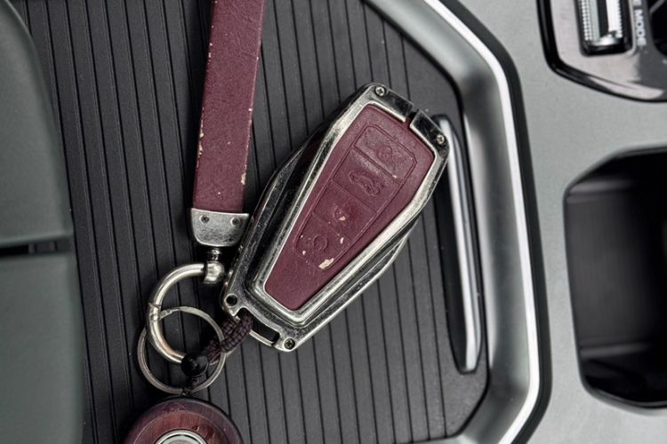 Used Geely Auto Haoyue L 2023 2.0T DCT Prestige Edition Interior 5