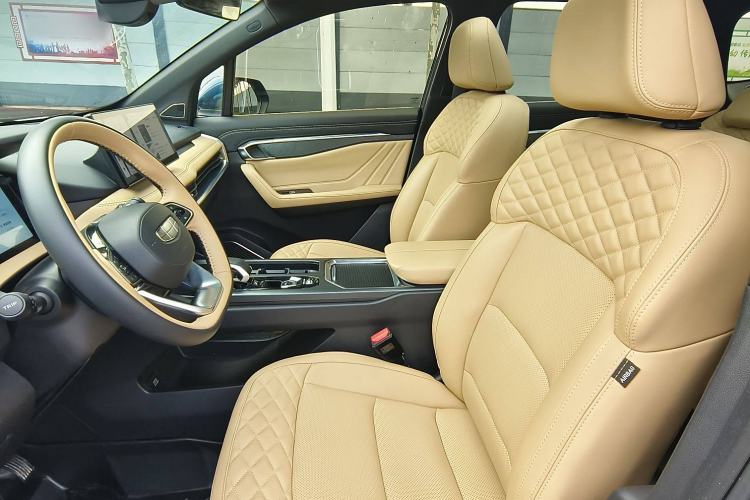 Used Geely Auto Haoyue L 2023 2.0T DCT Flagship Version Left Front Seat