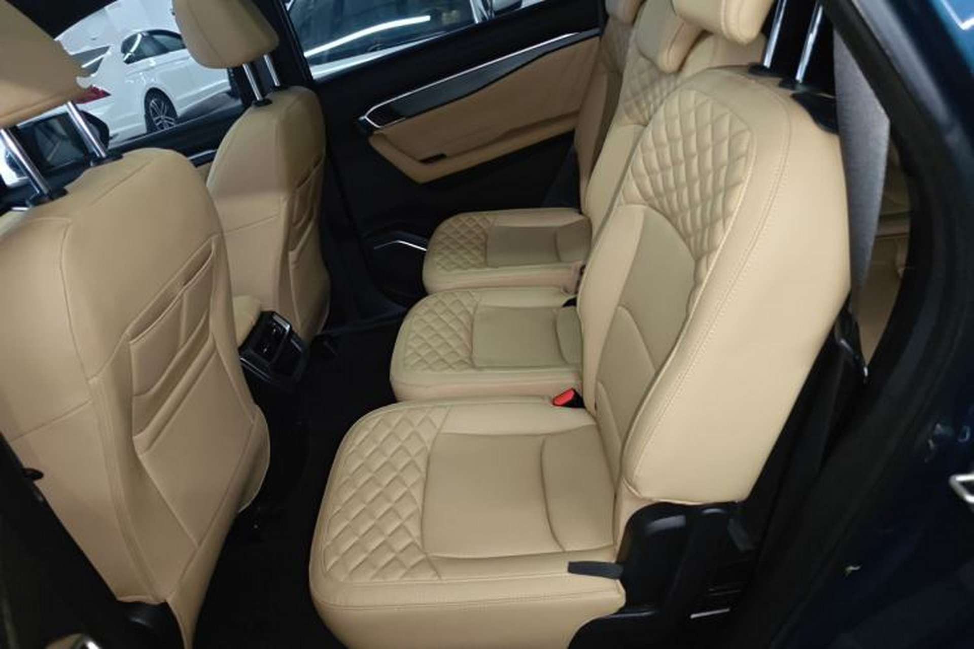 Used Geely Auto Haoyue L 2023 2.0T DCT Flagship Version Left Rear Seat