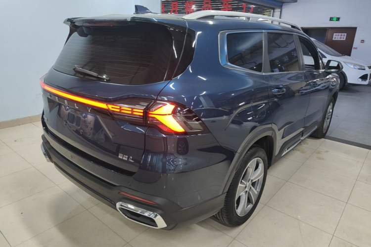 Used Geely Auto Haoyue L 2023 2.0T DCT Prestige Edition Rear Right 45 Deg