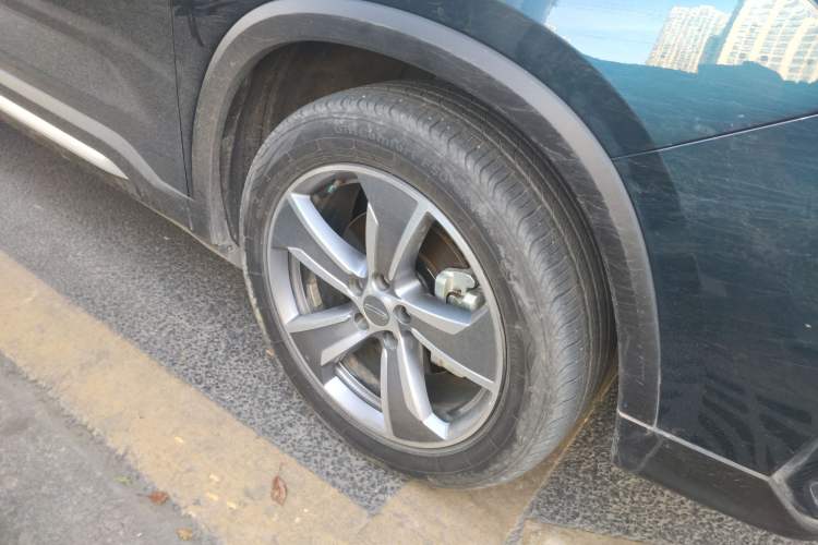 Used Geely Auto Haoyue L 2023 2.0T DCT Flagship Version Right Front Wheel Hub