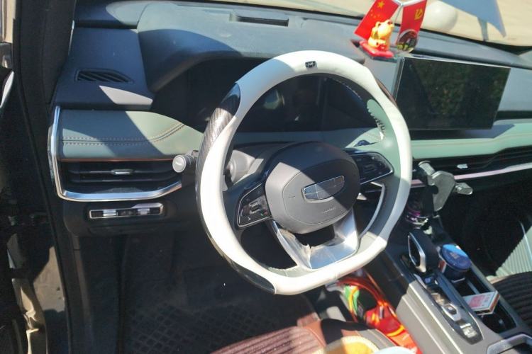 Used Geely Auto Haoyue L 2023 2.0T DCT Prestige Edition Steering Wheel