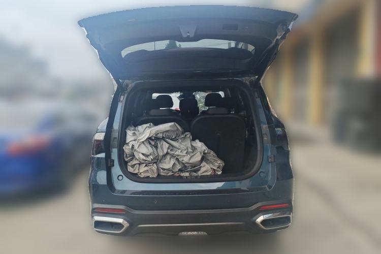 Used Geely Auto Haoyue L 2023 2.0T DCT Prestige Edition Trunk