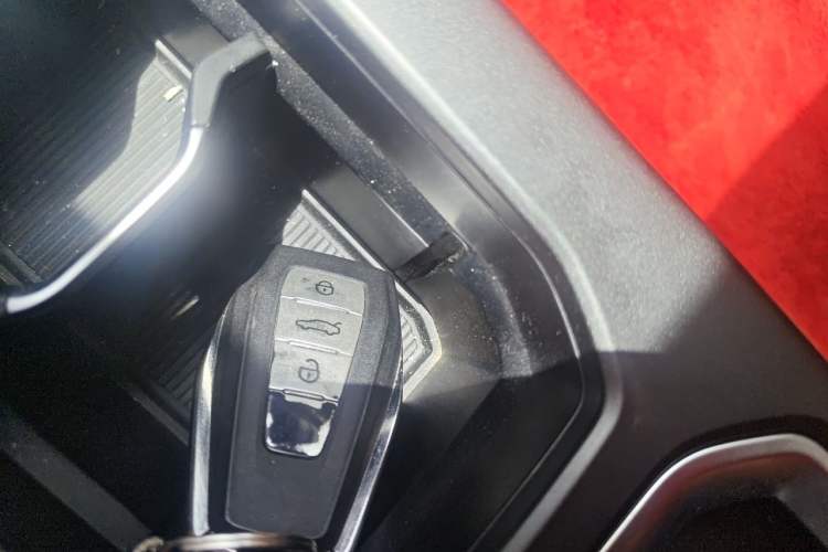 Used Geely Auto Haoyue L 2023 2.0T DCT Flagship Version Vehicle Key