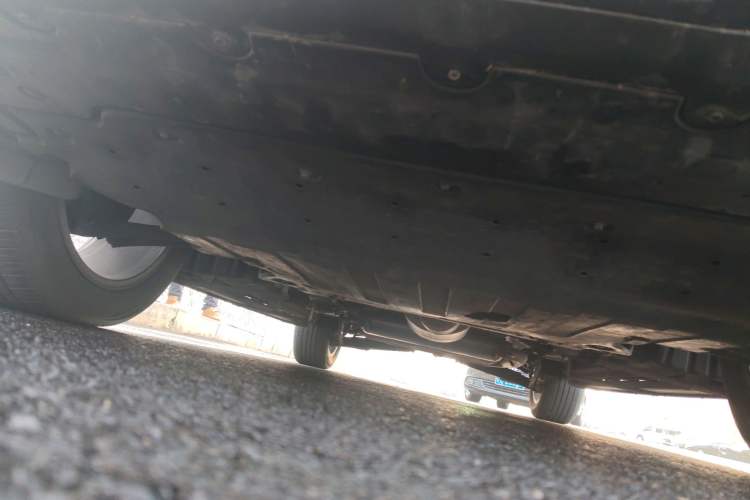 Used Geely Auto Haoyue L 2023 2.0T DCT Prestige Edition Chassis Front