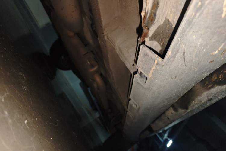 Used Geely Auto Haoyue L 2023 2.0T DCT Prestige Edition Chassis Front Left