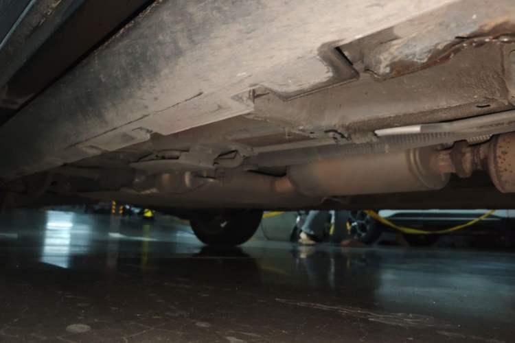 Used Geely Auto Haoyue L 2023 2.0T DCT Prestige Edition Chassis Front Right