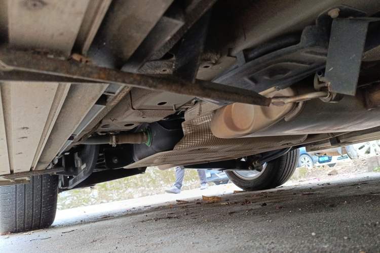 Used Geely Auto Haoyue L 2023 2.0T DCT Prestige Edition Chassis Rear Right