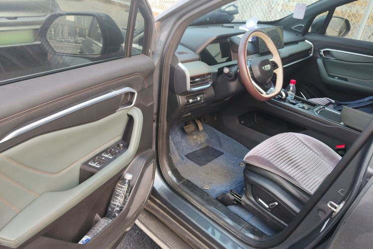 Used Geely Auto Haoyue L 2023 2.0T DCT Prestige Edition Driver Seat
