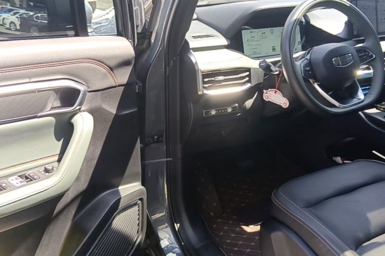 Used Geely Auto Haoyue L 2023 2.0T DCT Luxury Version Driver Seat