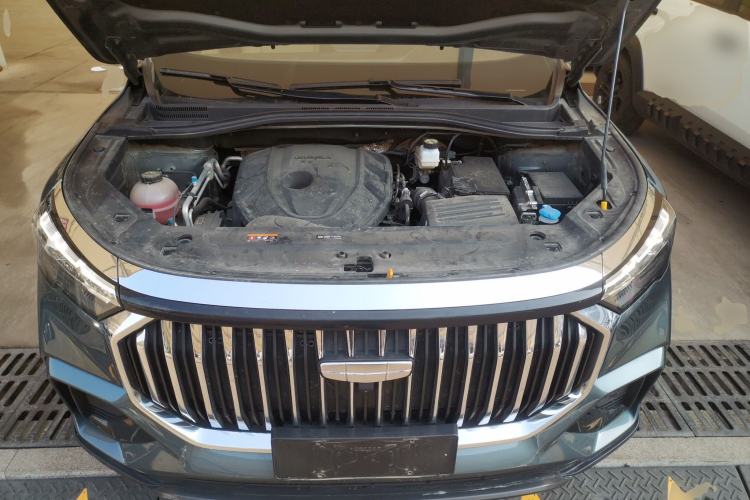 Used Geely Auto Haoyue L 2023 2.0T DCT Flagship Version Engine Bay