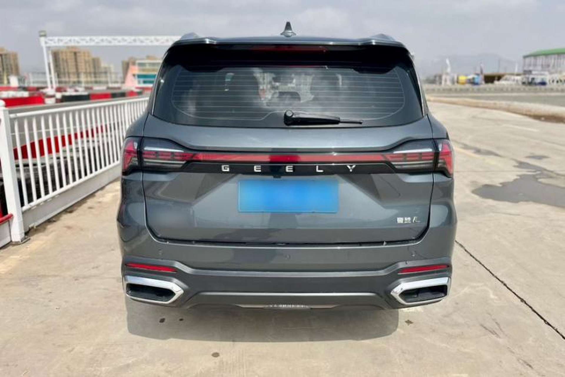 Used Geely Auto Haoyue L 2023 2.0T DCT Prestige Edition Exterior 6