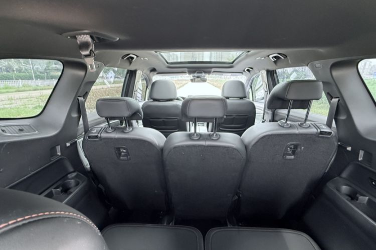 Used Geely Auto Haoyue L 2023 2.0T DCT Luxury Version Interior 4