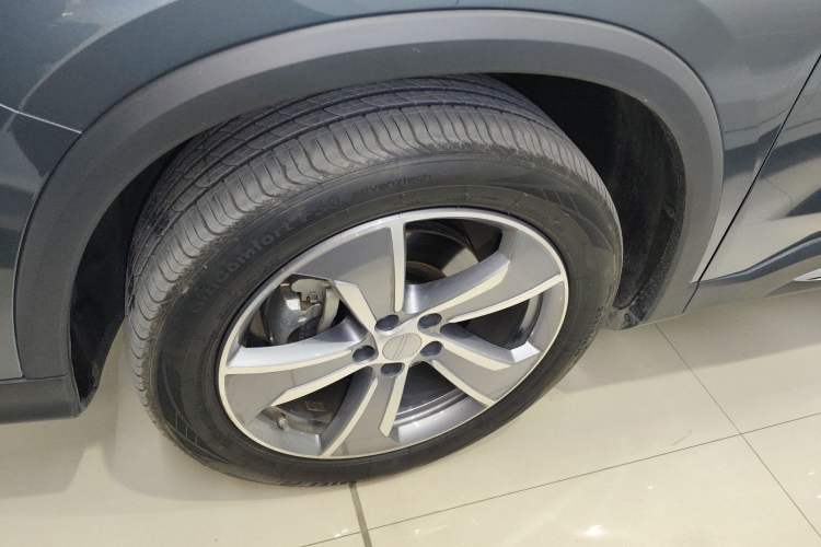 Used Geely Auto Haoyue L 2023 2.0T DCT Flagship Version Left Front Wheel Hub