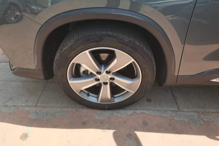 Used Geely Auto Haoyue L 2023 2.0T DCT Luxury Version Left Front Wheel Hub