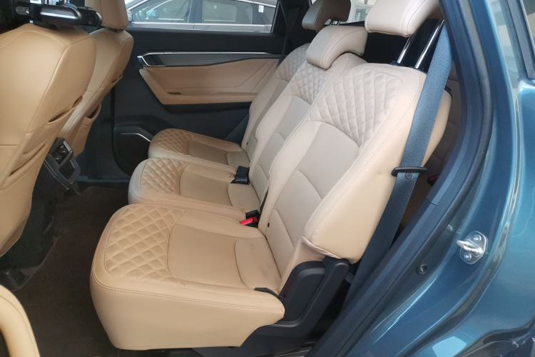 Used Geely Auto Haoyue L 2023 2.0T DCT Flagship Version Left Rear Seat