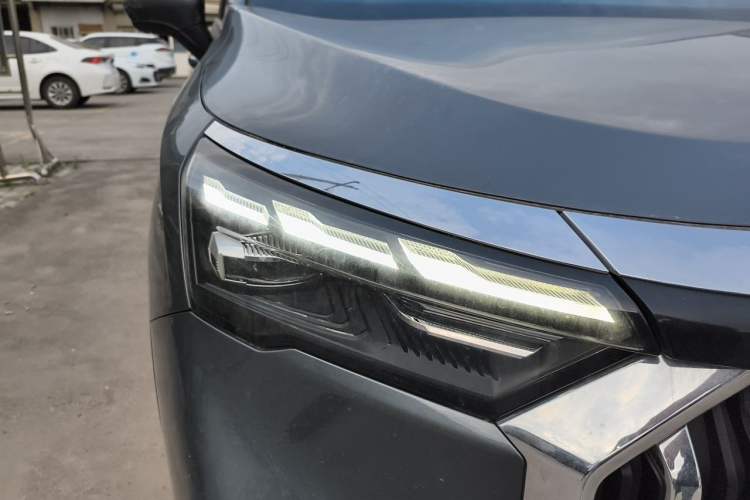 Used Geely Auto Haoyue L 2023 2.0T DCT Prestige Edition Right Front Headlight