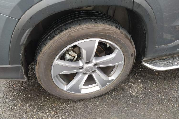 Used Geely Auto Haoyue L 2023 2.0T DCT Flagship Version Right Front Wheel Hub