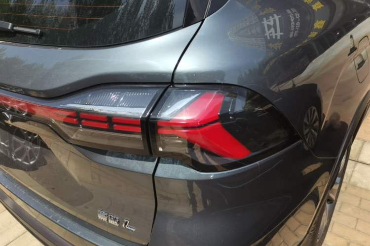 Used Geely Auto Haoyue L 2023 2.0T DCT Luxury Version Right Rear Taillight