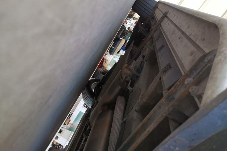 Used Geely Auto Haoyue L 2023 2.0T DCT Flagship Version Right Side Sill