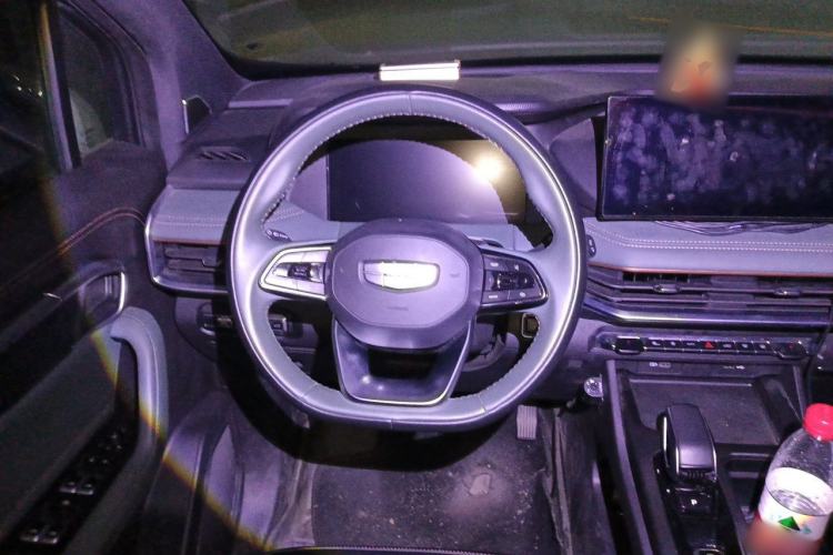 Used Geely Auto Haoyue L 2023 2.0T DCT Prestige Edition Steering Wheel