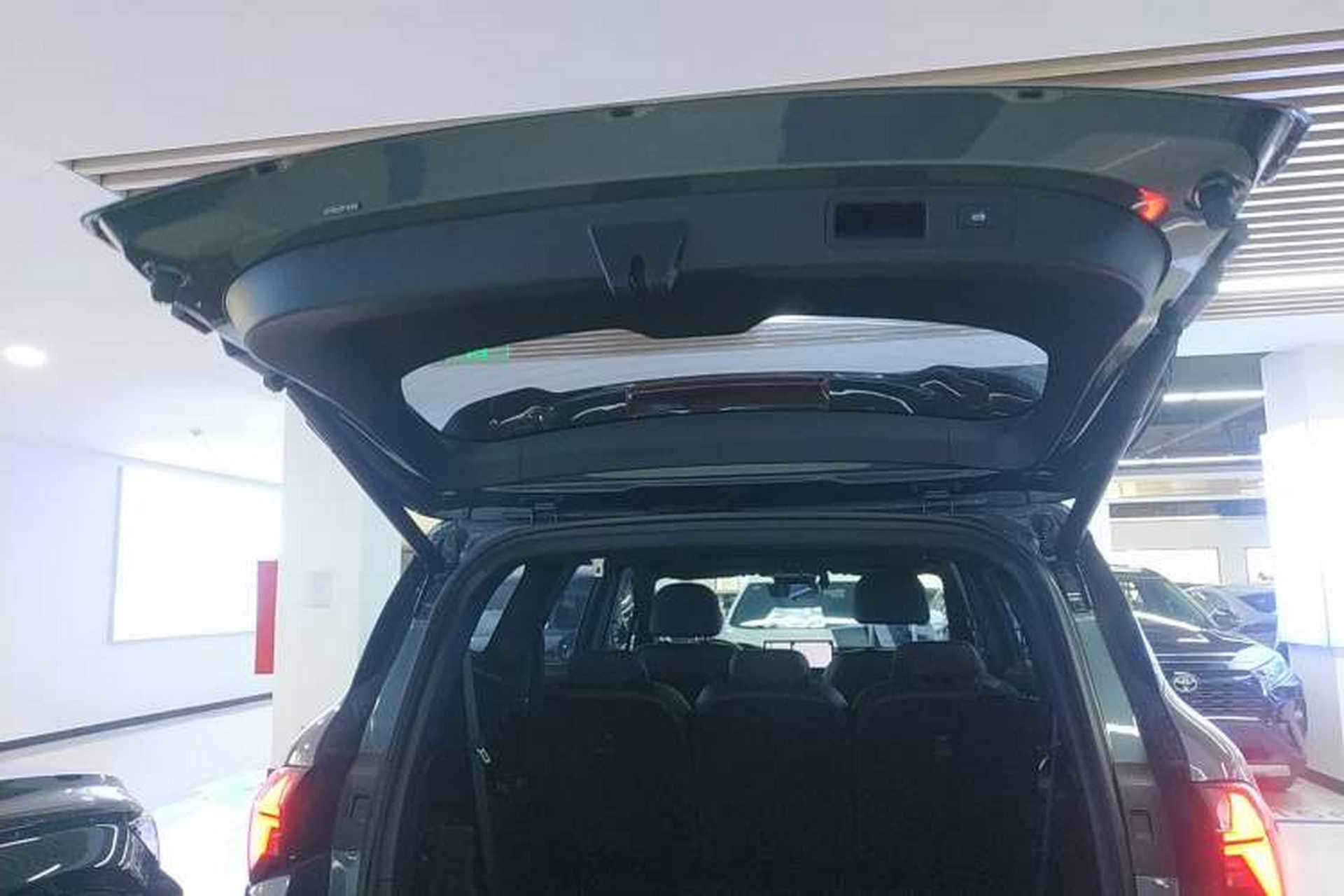 Used Geely Auto Haoyue L 2023 2.0T DCT Prestige Edition Trunk