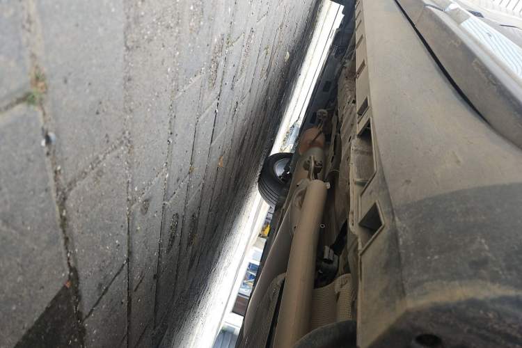 Used Geely Auto Haoyue L 2023 2.0T DCT Prestige Edition Chassis Rear Left