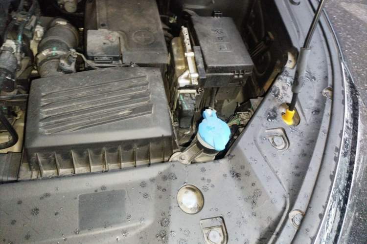 Used Geely Auto Haoyue L 2023 2.0T DCT Prestige Edition Engine Bay Left