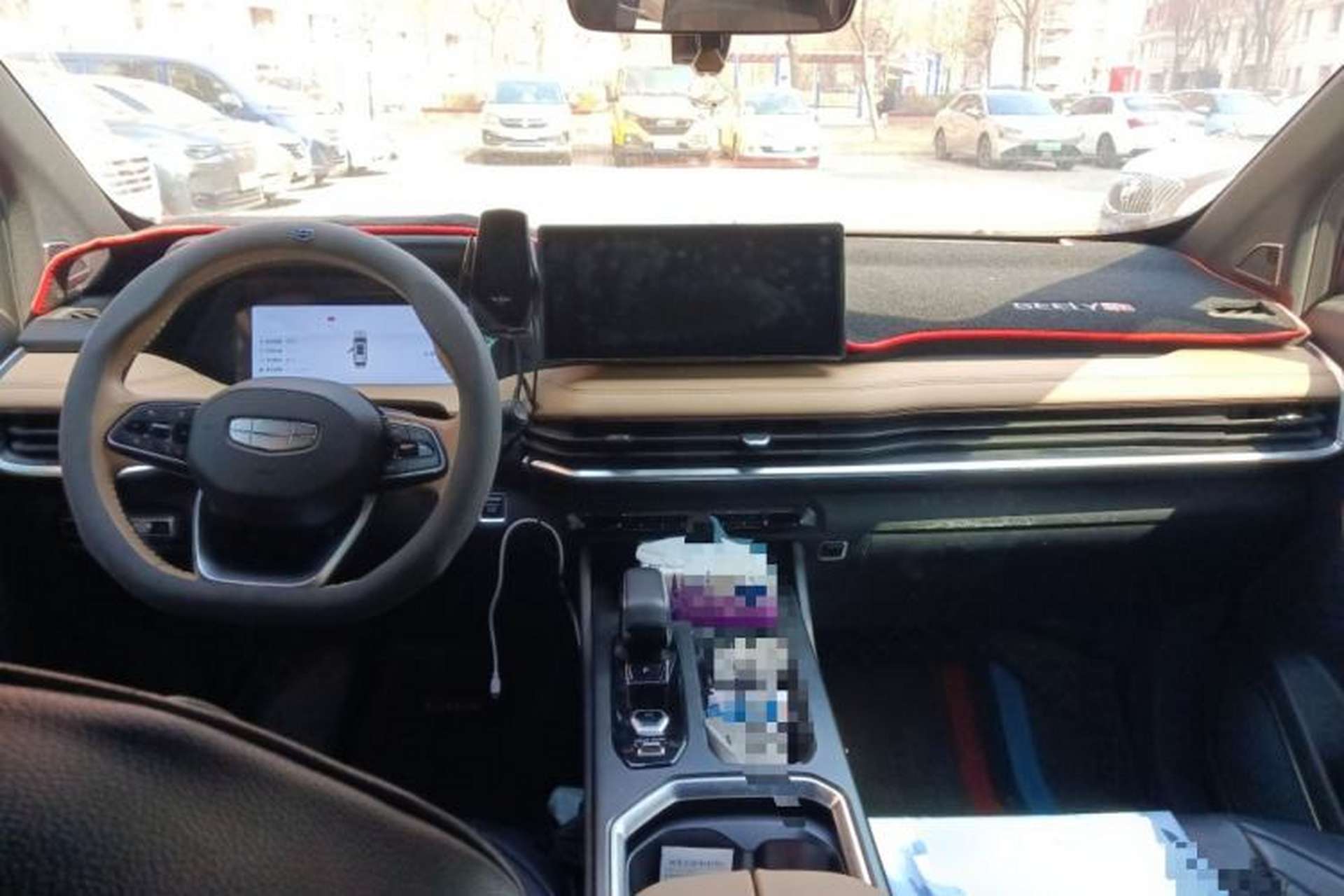 Used Geely Auto Haoyue L 2023 2.0T DCT Flagship Version Center Console
