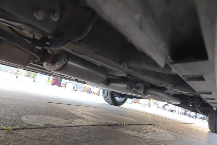 Used Geely Auto Haoyue L 2023 2.0T DCT Prestige Edition Chassis Front Left