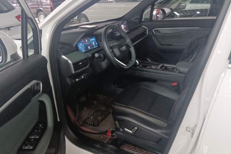 Used Geely Auto Haoyue L 2023 2.0T DCT Prestige Edition Driver Seat