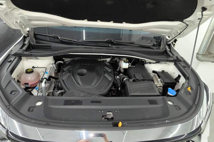 Used Geely Auto Haoyue L 2023 2.0T DCT Luxury Version Engine Bay