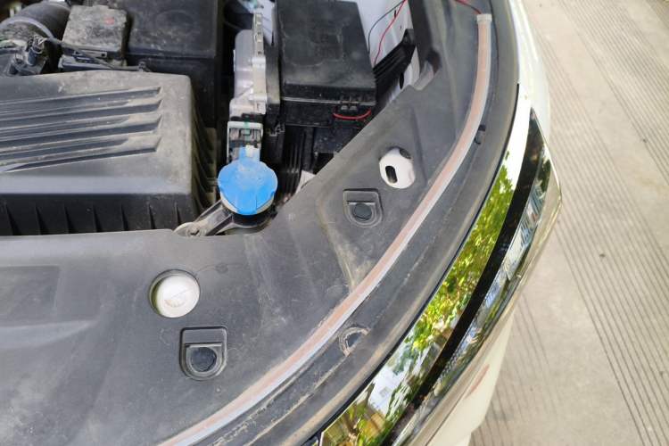 Used Geely Auto Haoyue L 2023 2.0T DCT Prestige Edition Engine Bay Left