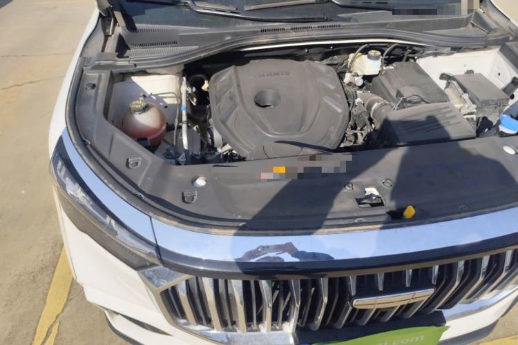 Used Geely Auto Haoyue L 2023 2.0T DCT Flagship Version Engine Bay Right