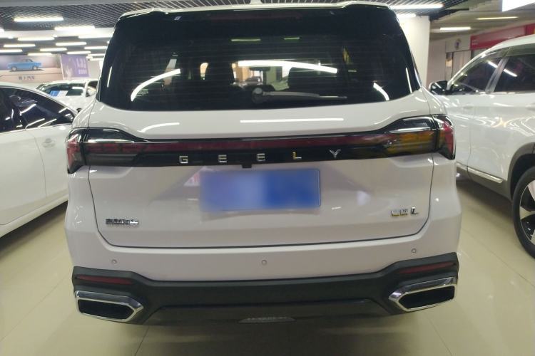 Used Geely Auto Haoyue L 2023 2.0T DCT Prestige Edition Exterior 4